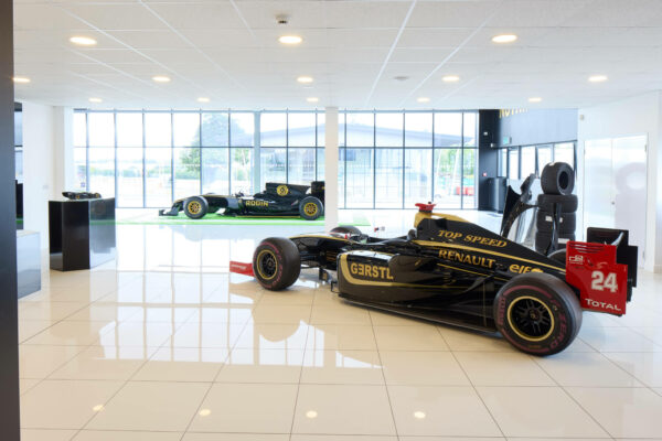 Rodin_Donington_UK_Showroom_2022_Web_5